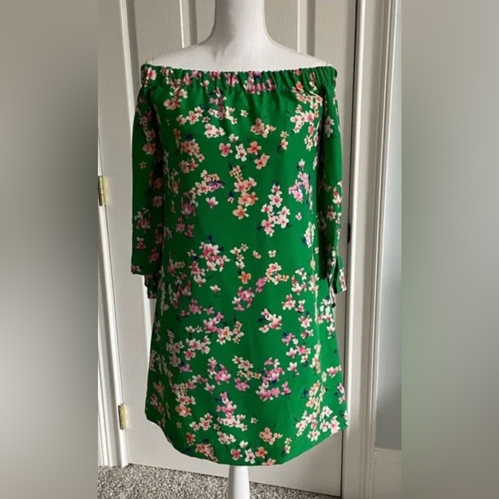 Vince Camuto Off Shoulder Green and Pink Cherry Blossom Dress - Size 6